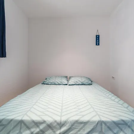 Holiday home Maison De Pecheur La Rose Des Vents *